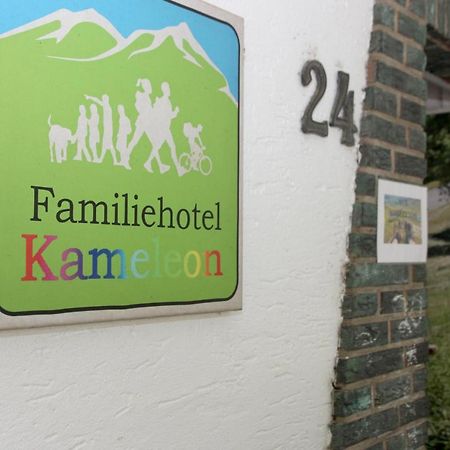 Familie Hotel Kameleon Elleringhausen Bagian luar foto