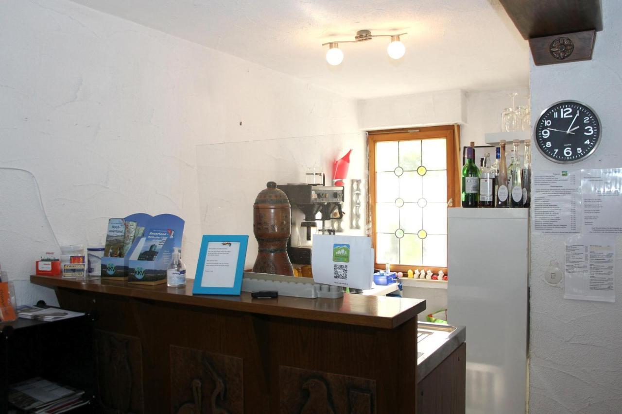 Familie Hotel Kameleon Elleringhausen Bagian luar foto