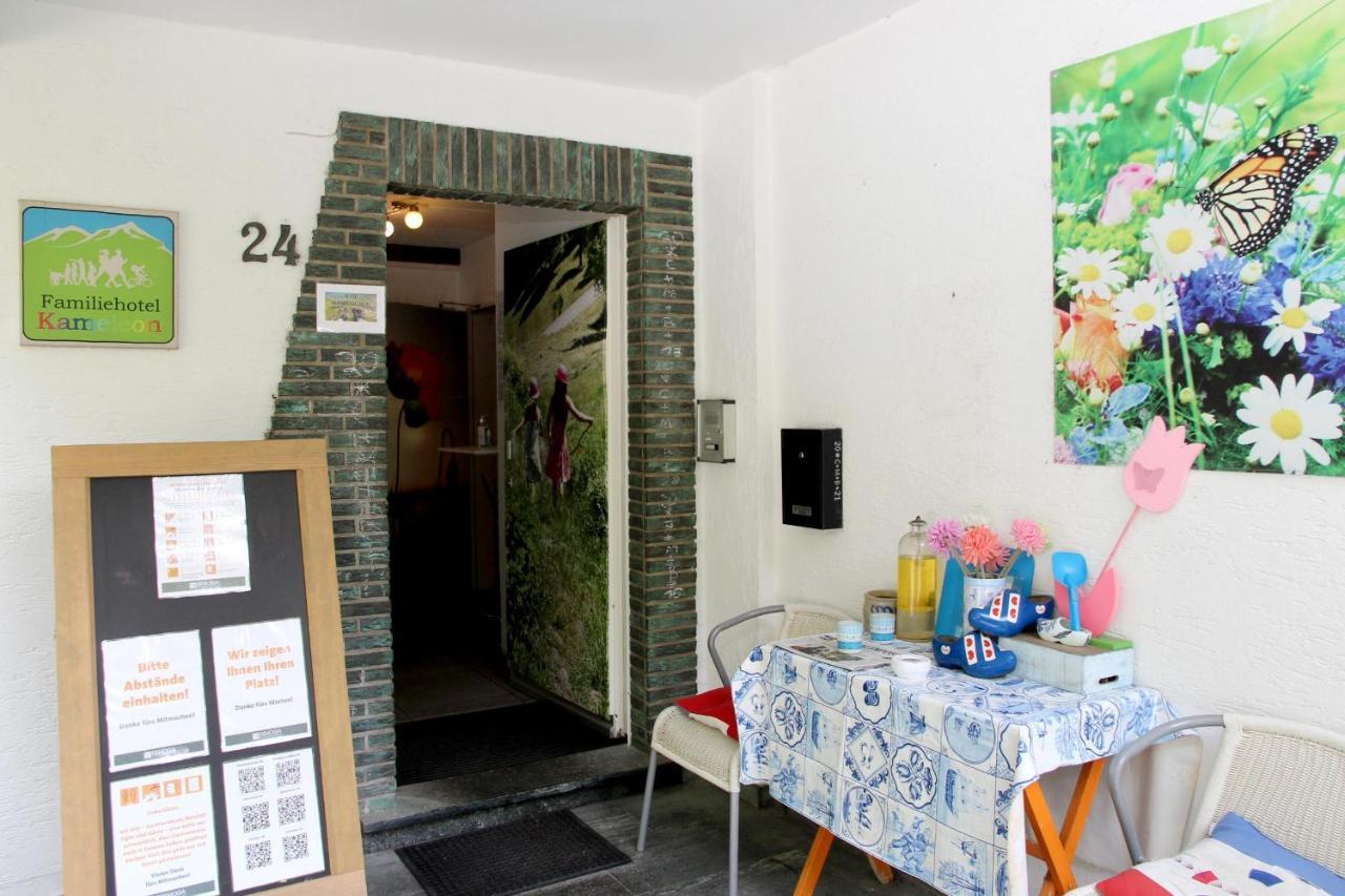 Familie Hotel Kameleon Elleringhausen Bagian luar foto